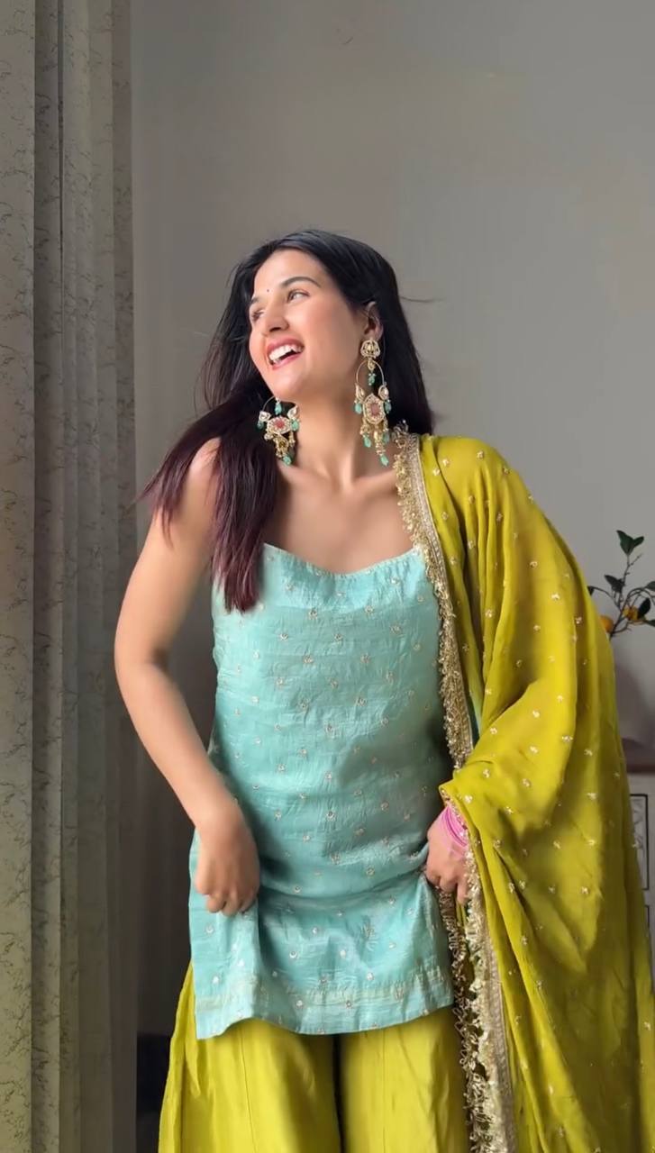 Premium Chinon Silk Kurta Set with Plazo & Sequins Work Dupatta – Craftle